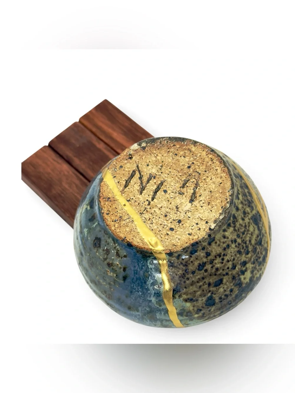 Kintsugi Vase Handmade Pottery Gold Crack Art Personal Growth Gift